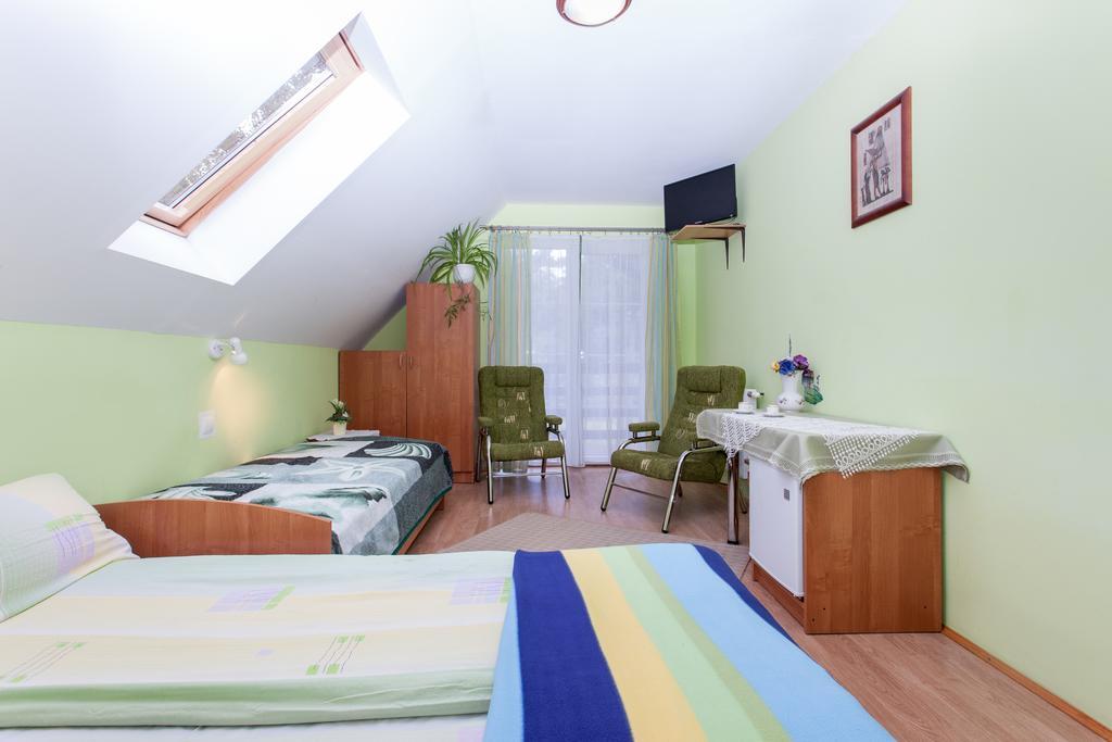 Villa Ula โปเบียโรโว ภายนอก รูปภาพ